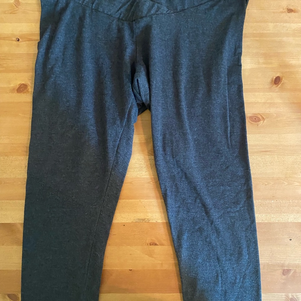 Bump start leggings size large
